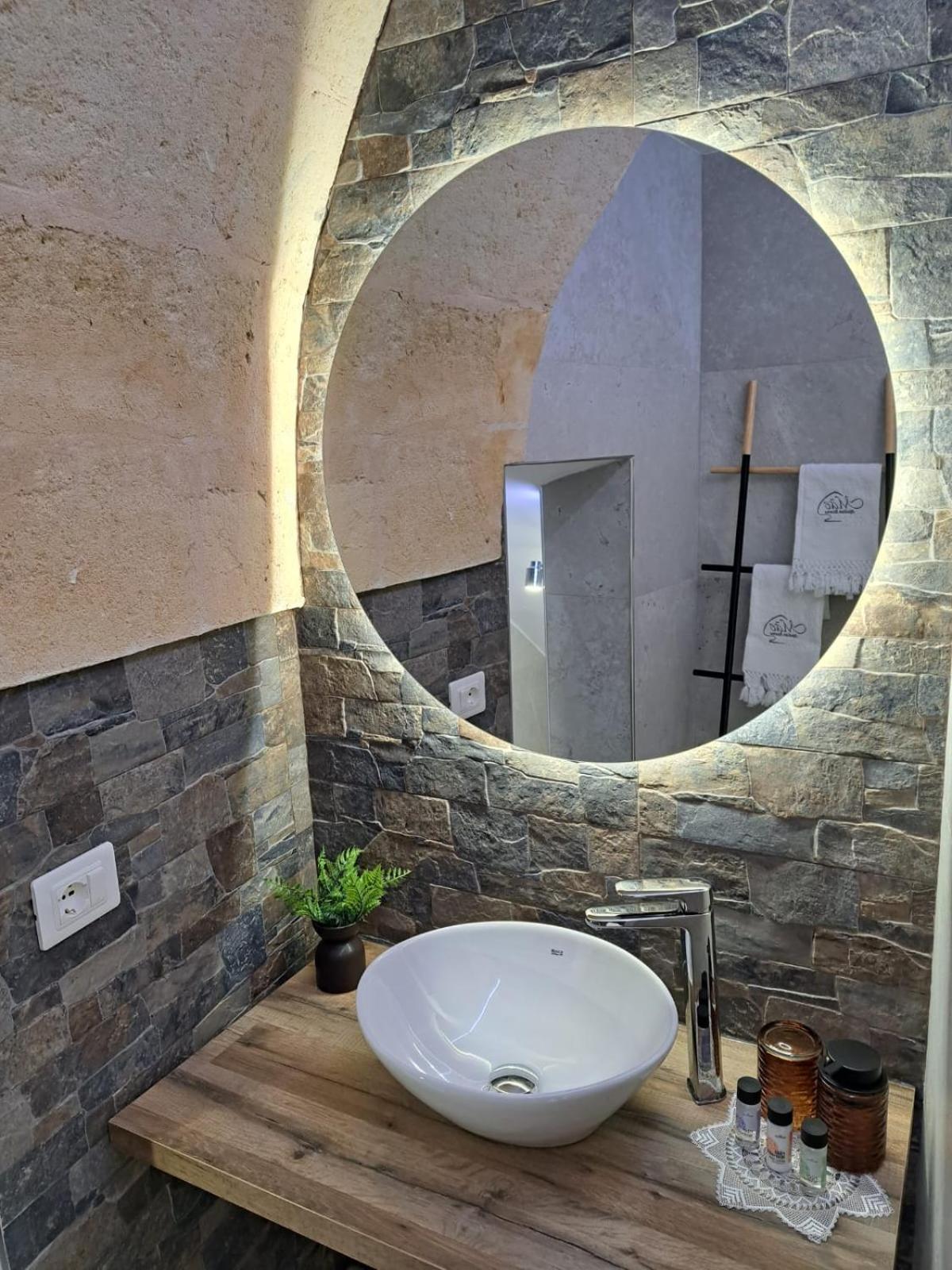Mae Apulian Rooms Grottaglie Dış mekan fotoğraf