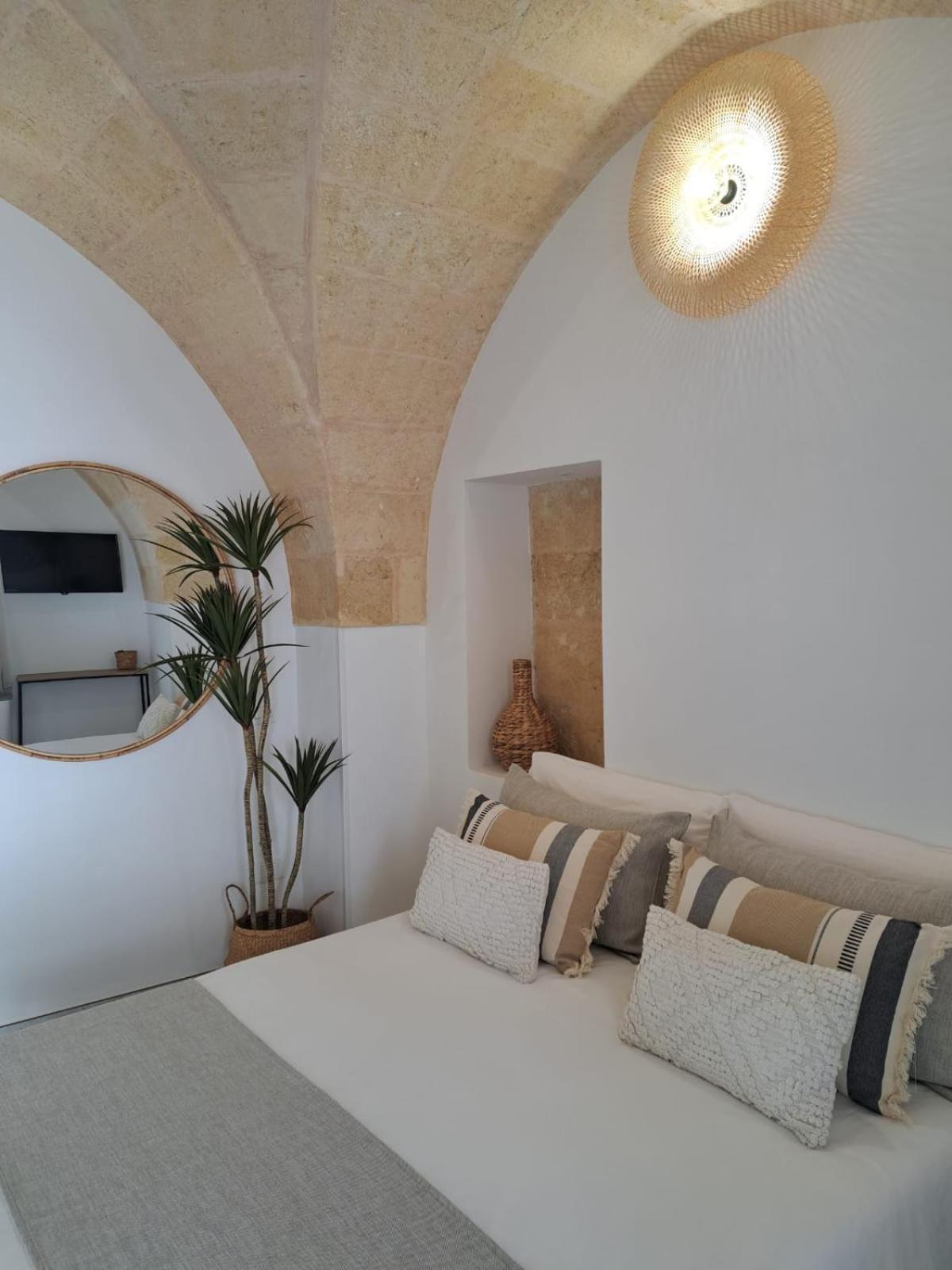 Mae Apulian Rooms Grottaglie Dış mekan fotoğraf