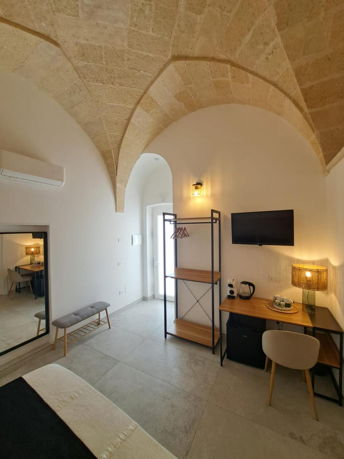 Mae Apulian Rooms Grottaglie Dış mekan fotoğraf
